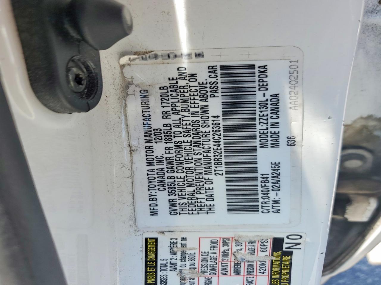 2004 TOYOTA COROLLA