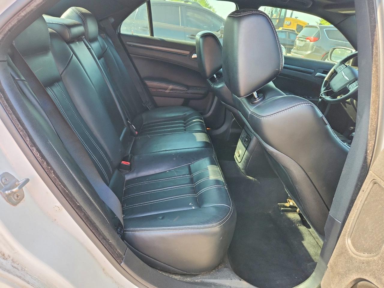 2014 CHRYSLER 300