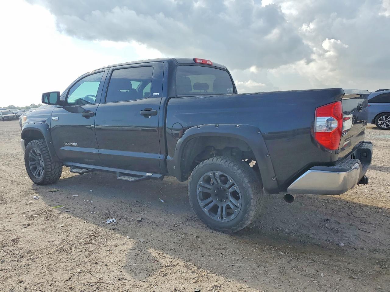 2014 TOYOTA TUNDRA