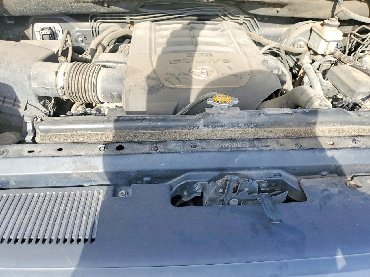 2014 TOYOTA TUNDRA