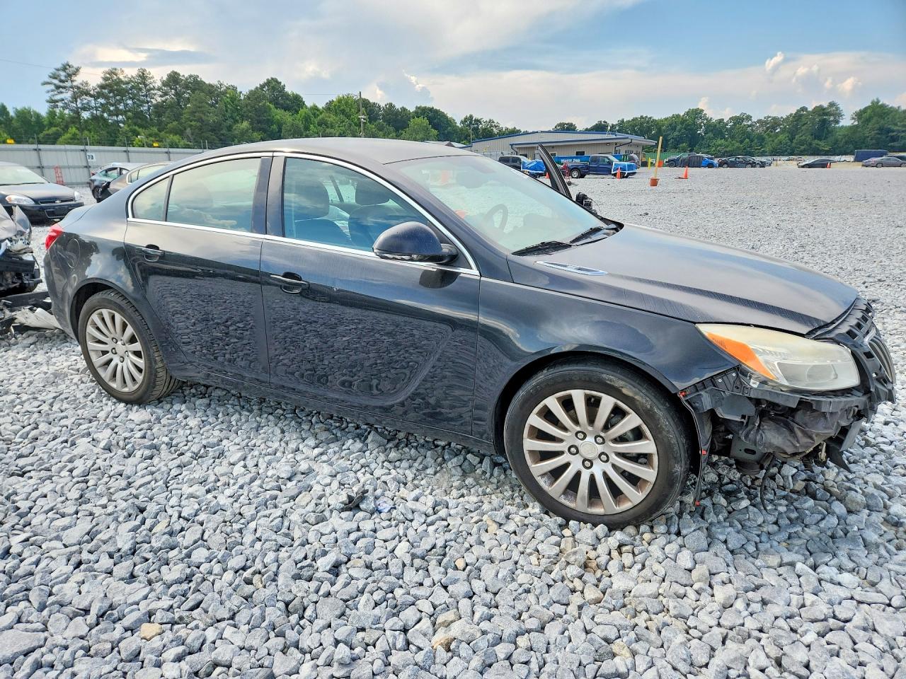 2012 BUICK REGAL