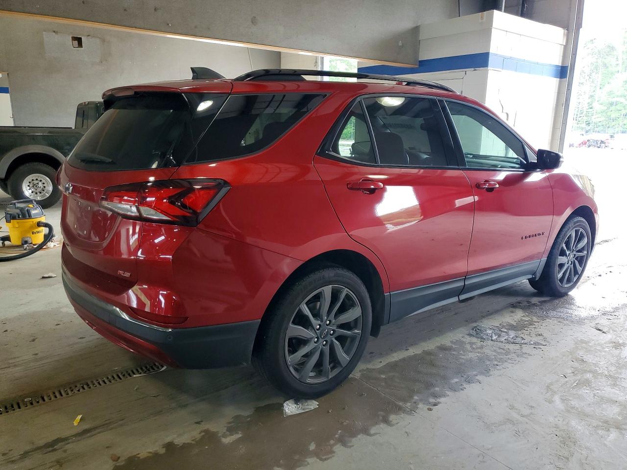 2022 CHEVROLET EQUINOX