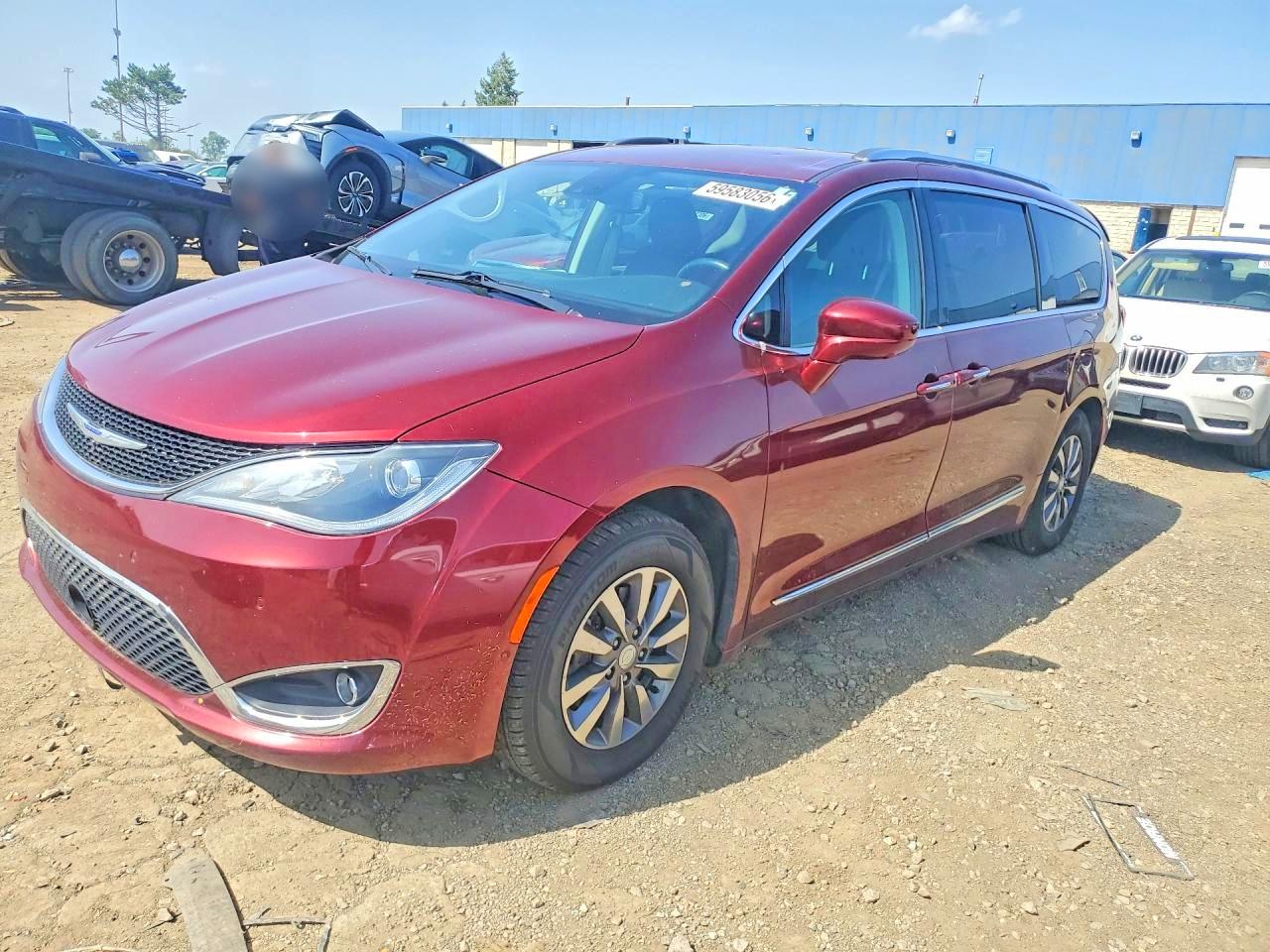 2019 CHRYSLER PACIFICA