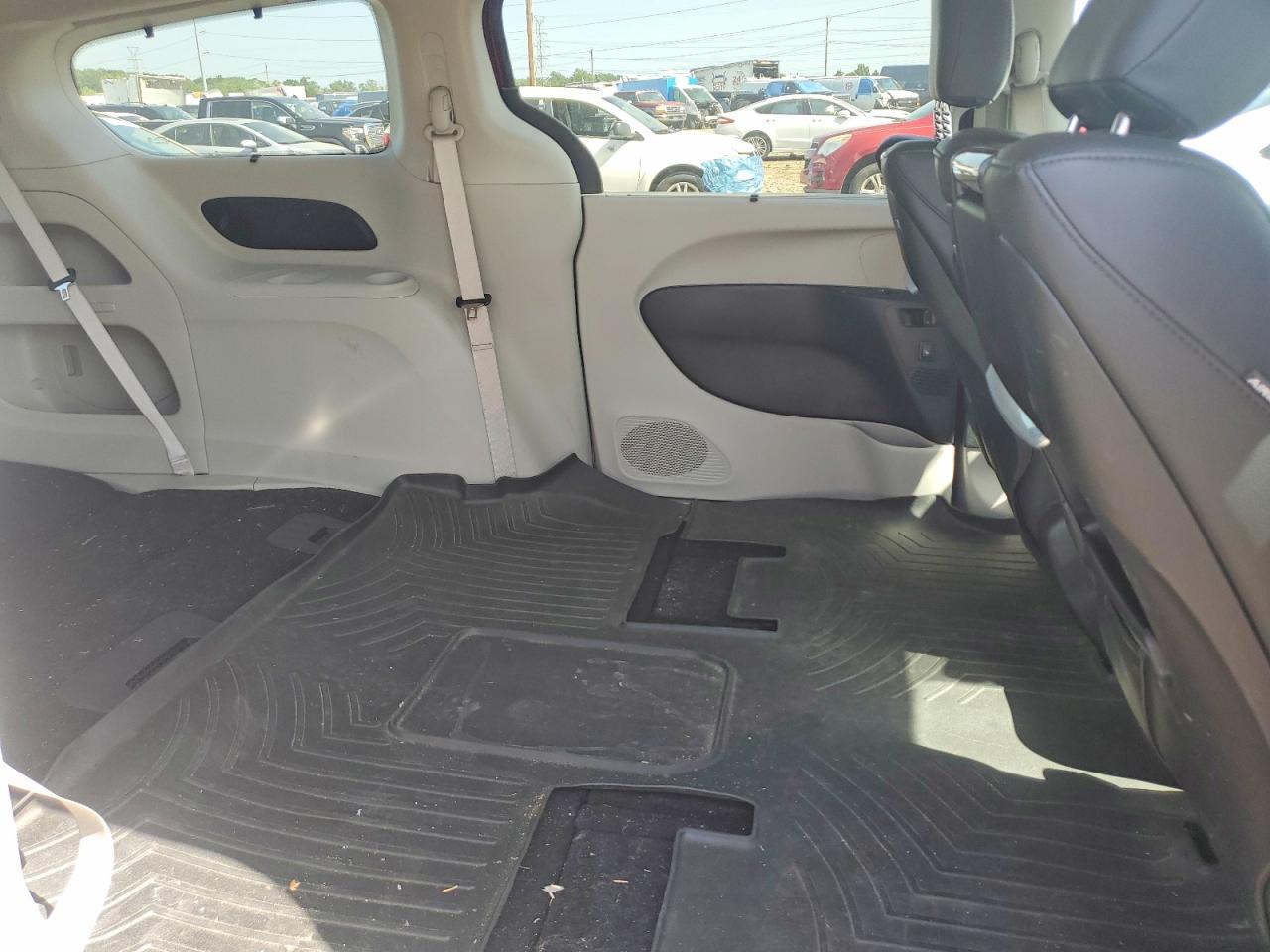 2019 CHRYSLER PACIFICA