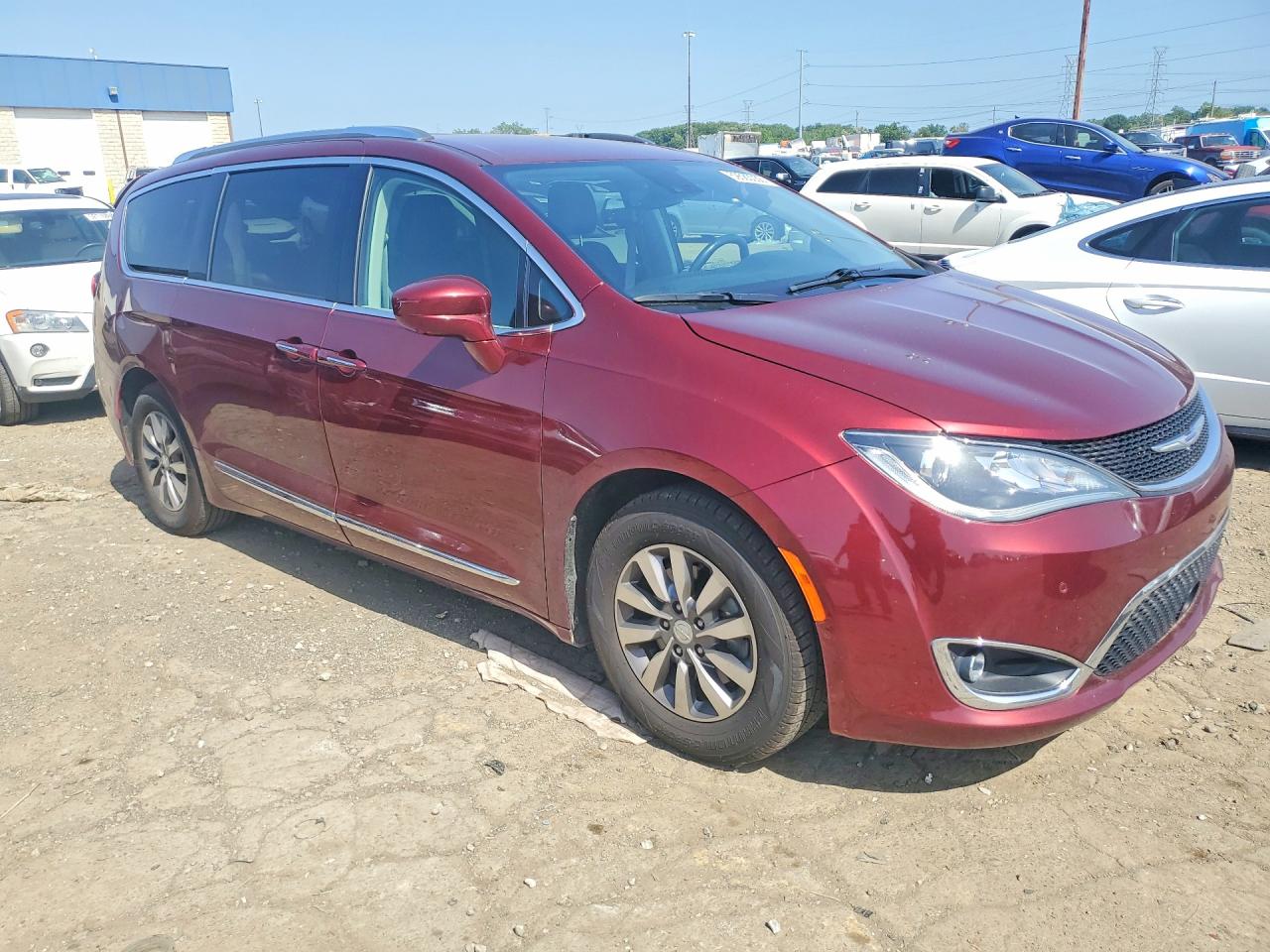 2019 CHRYSLER PACIFICA