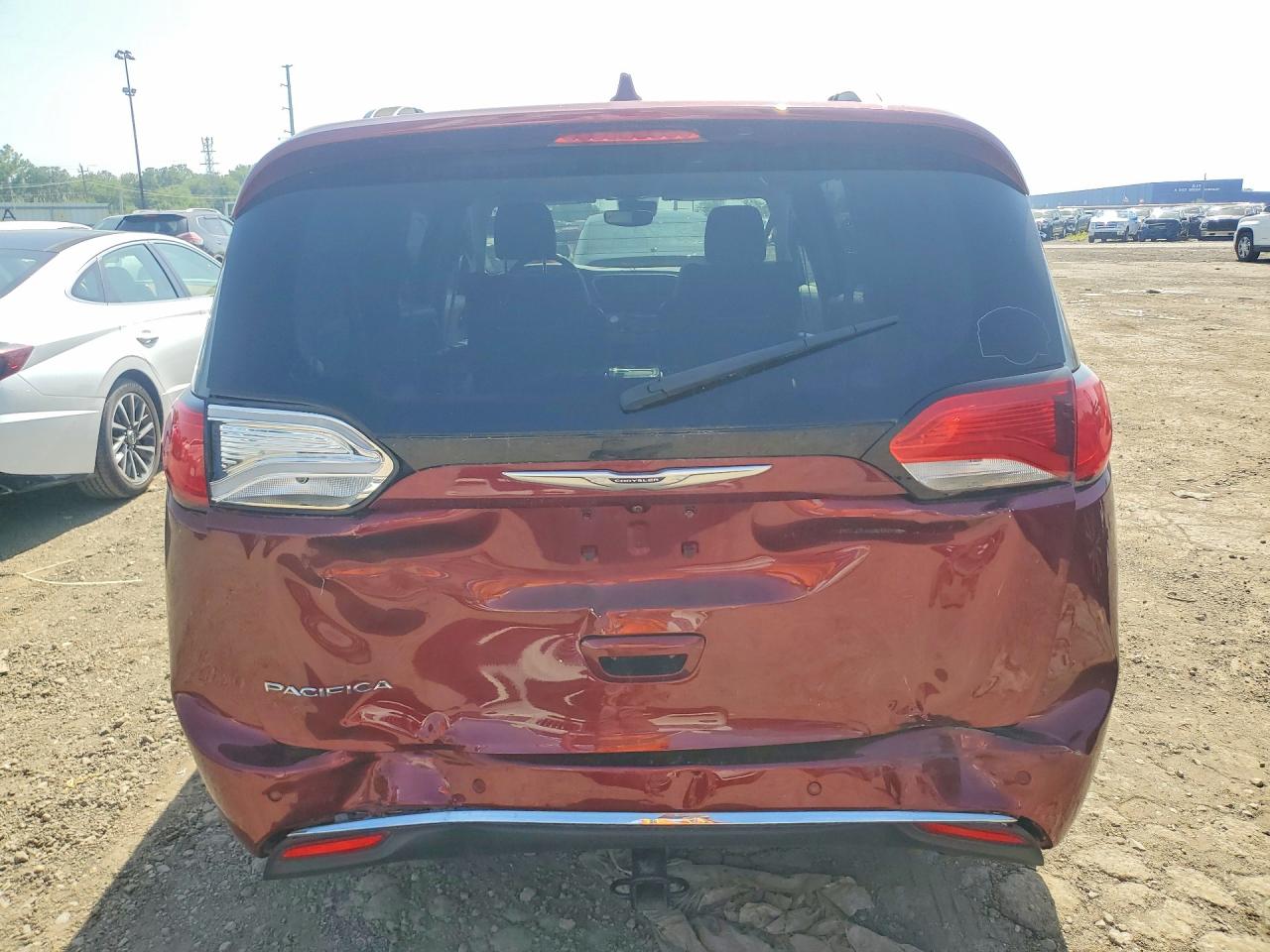 2019 CHRYSLER PACIFICA