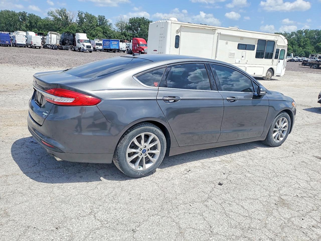 2017 FORD FUSION