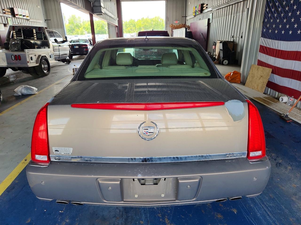 2007 CADILLAC DTS