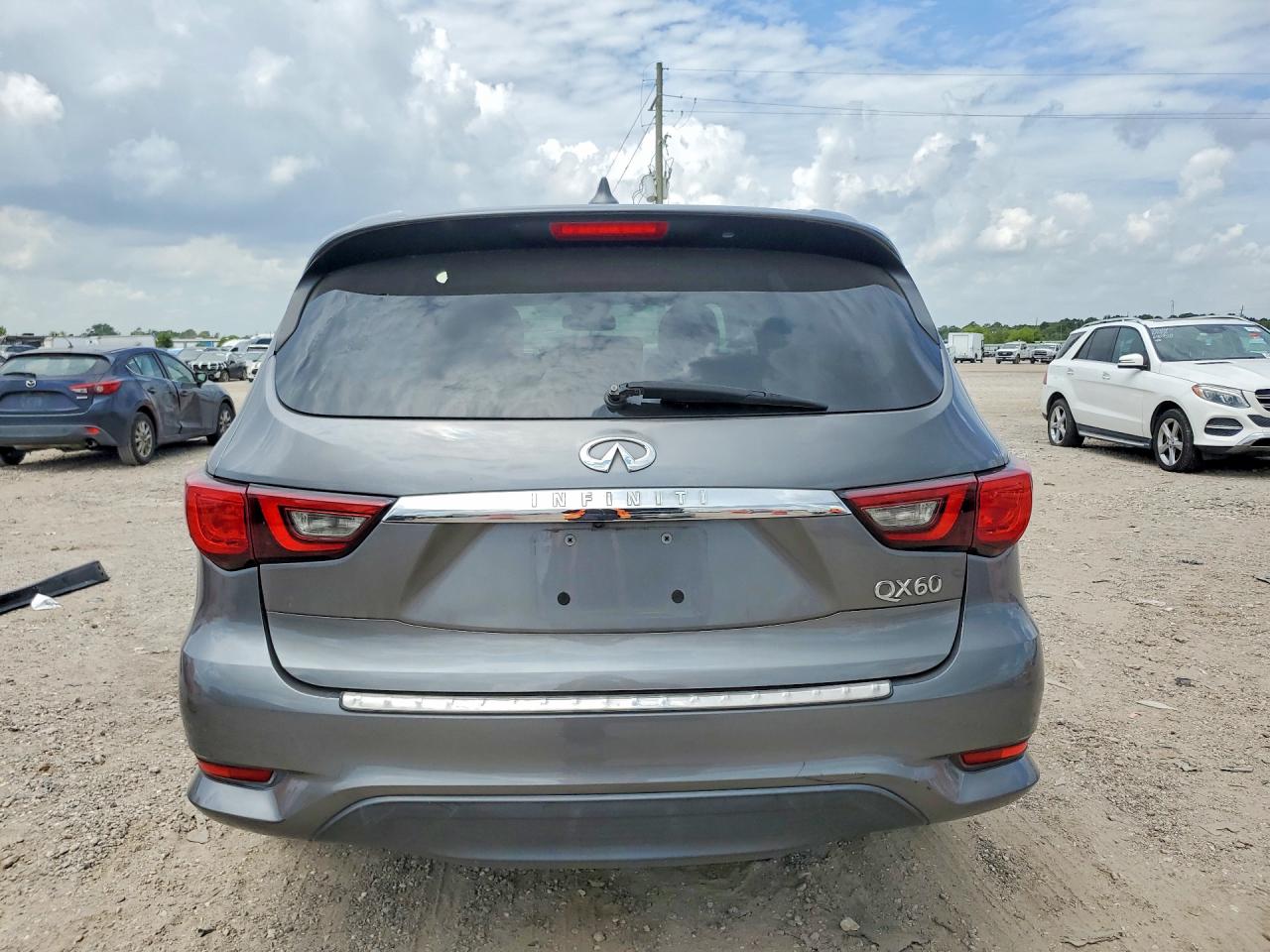 2018 INFINITI QX60 BASE
