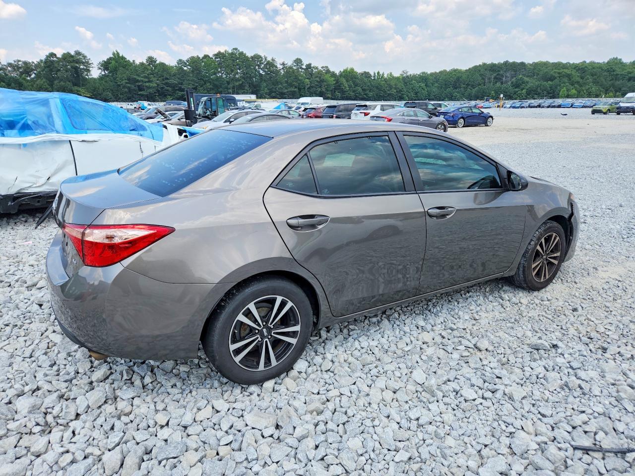 2018 TOYOTA COROLLA