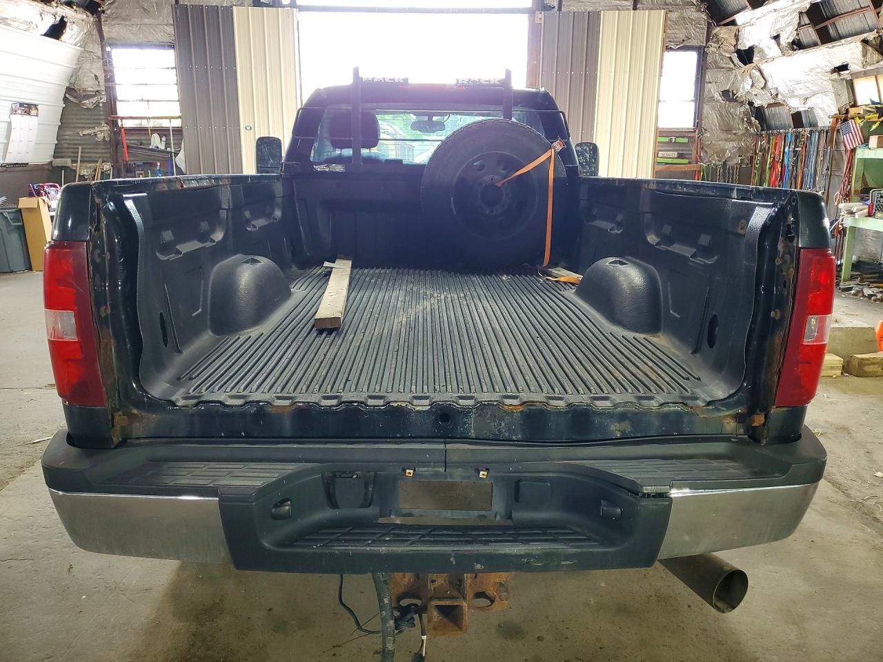 2011 CHEVROLET SILVERADO