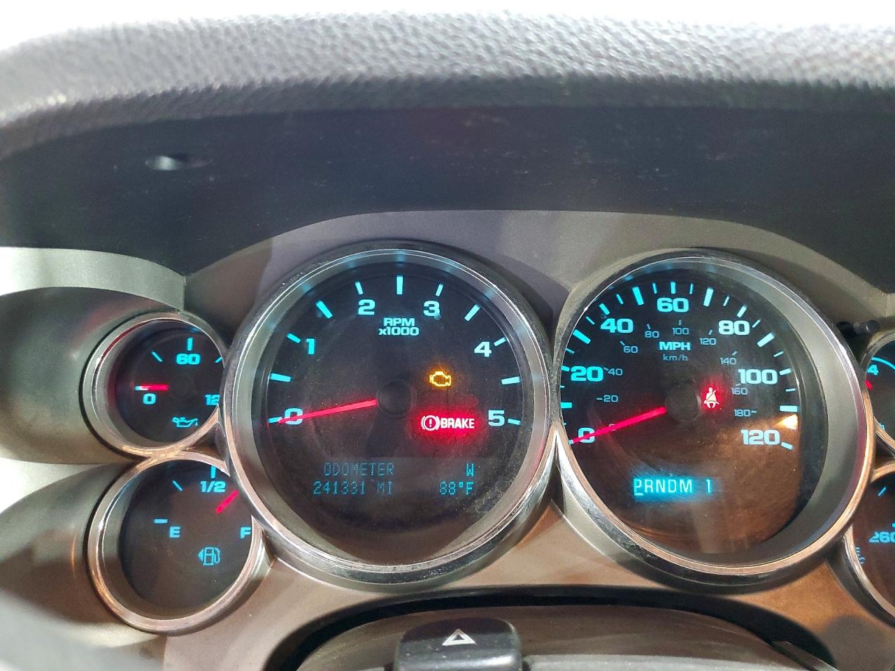 2011 CHEVROLET SILVERADO
