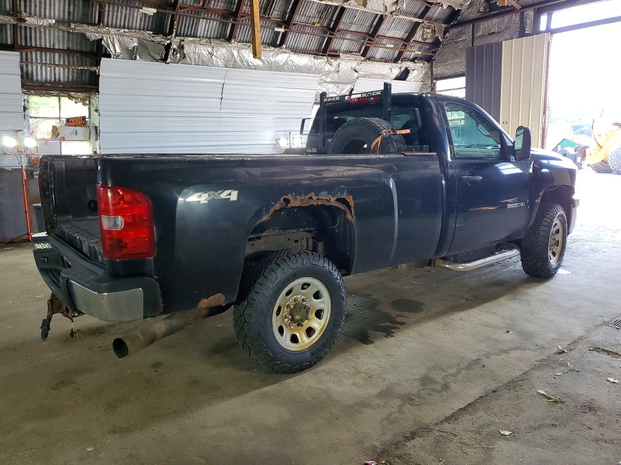 2011 CHEVROLET SILVERADO