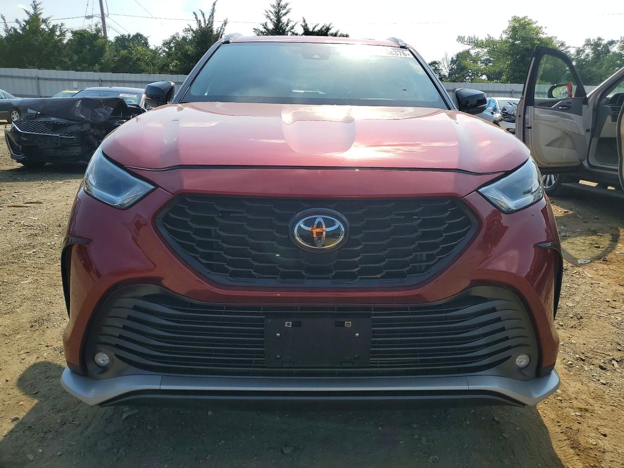 2024 TOYOTA HIGHLANDER