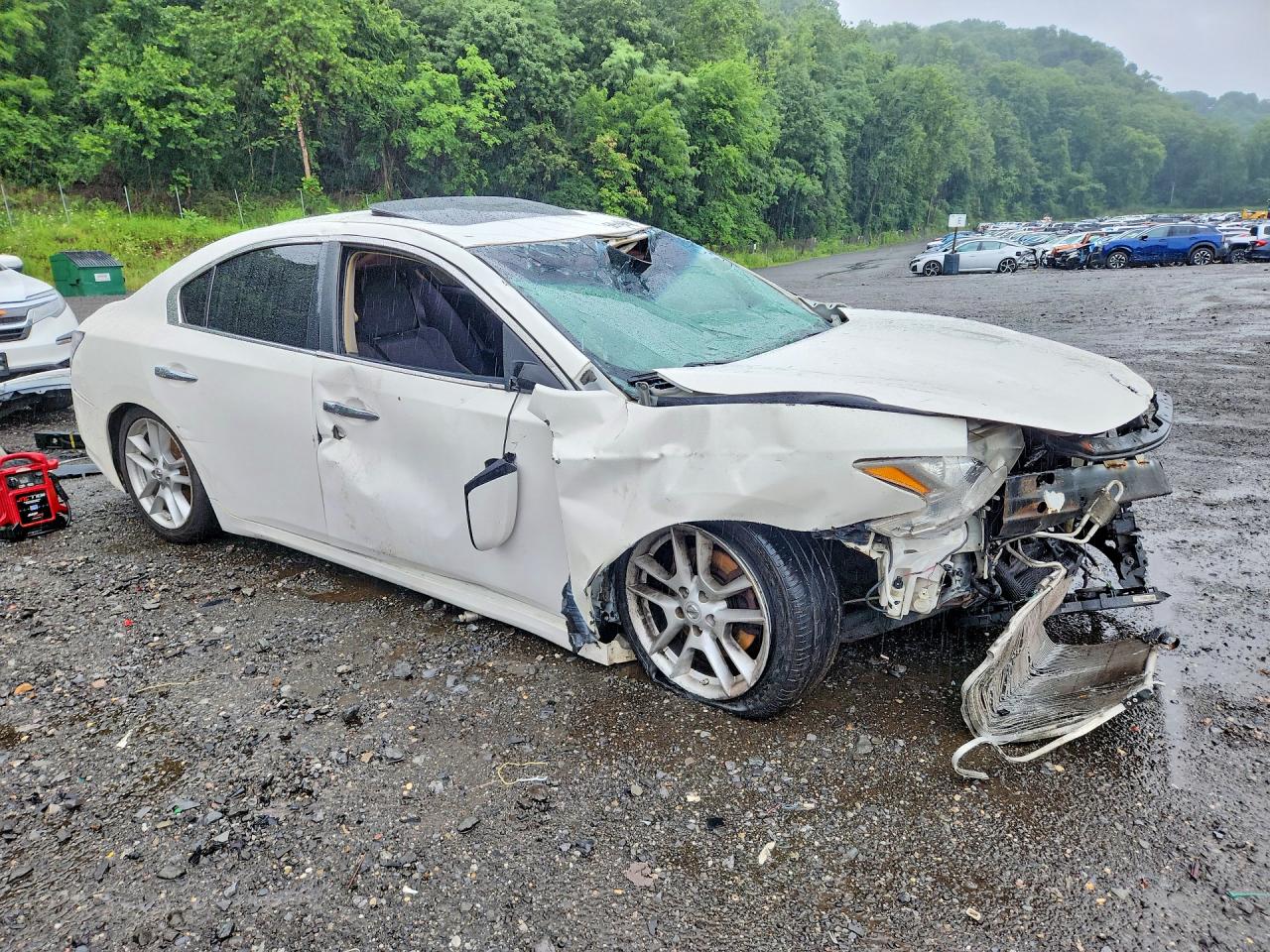 2014 NISSAN MAXIMA