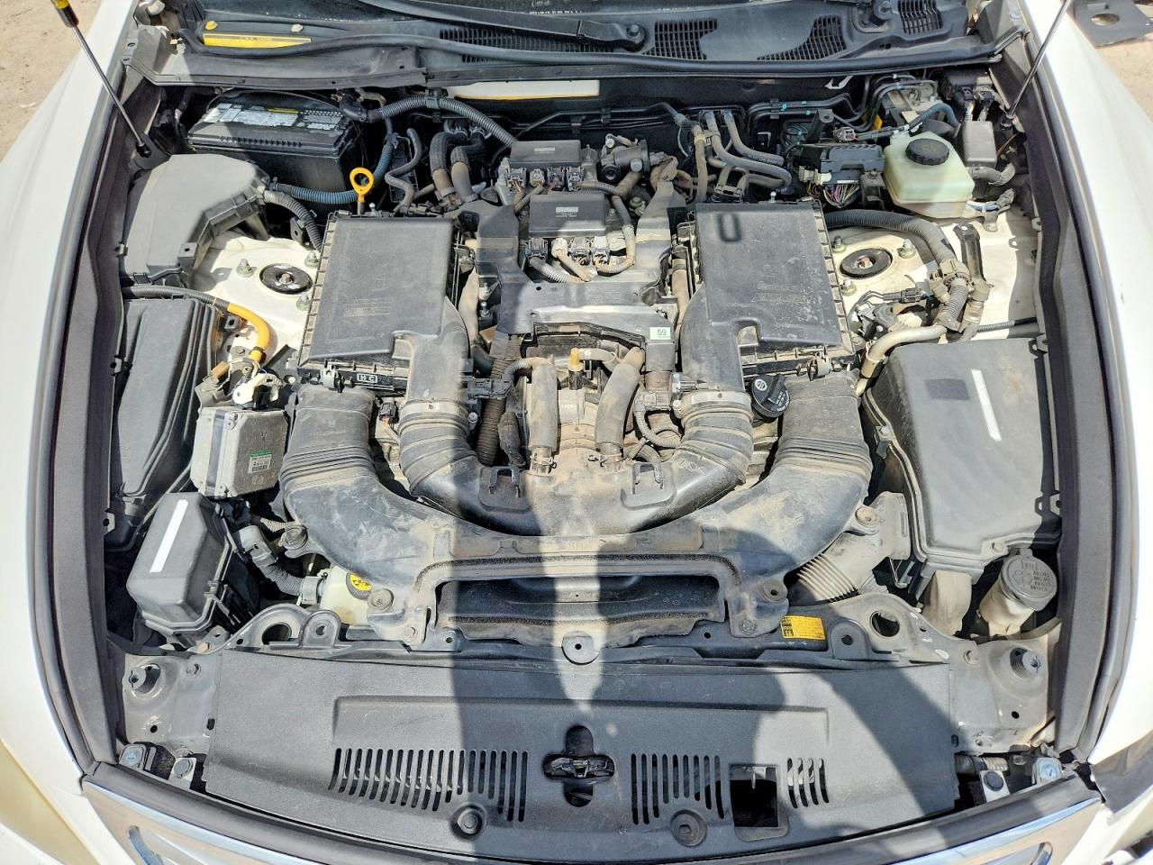 2012 LEXUS LS460