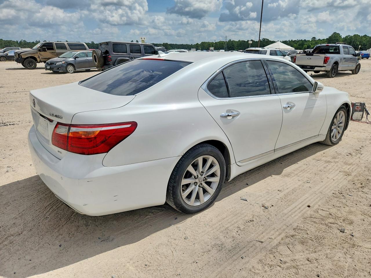 2012 LEXUS LS460