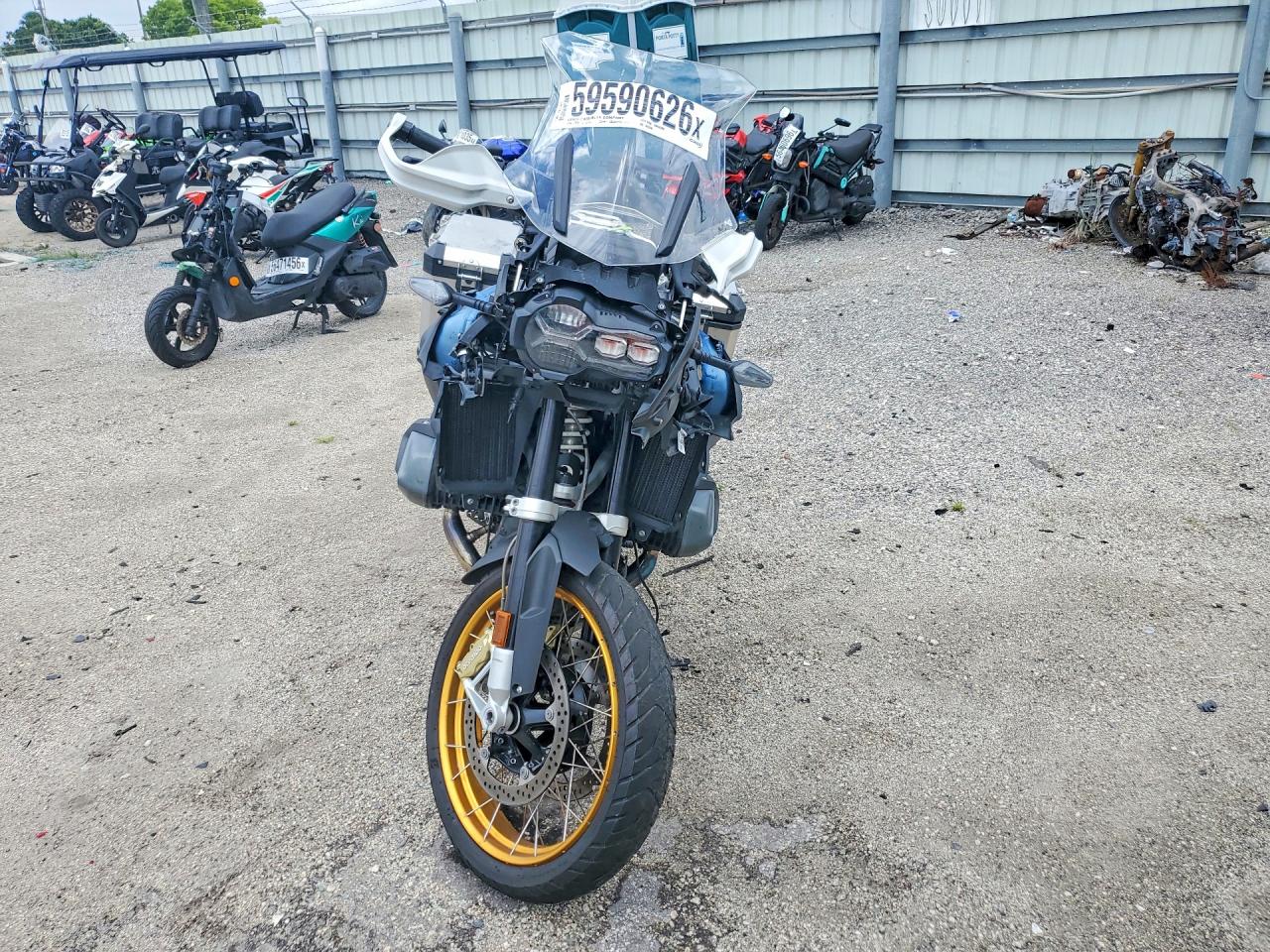 2023 BMW MOTORCYCLE