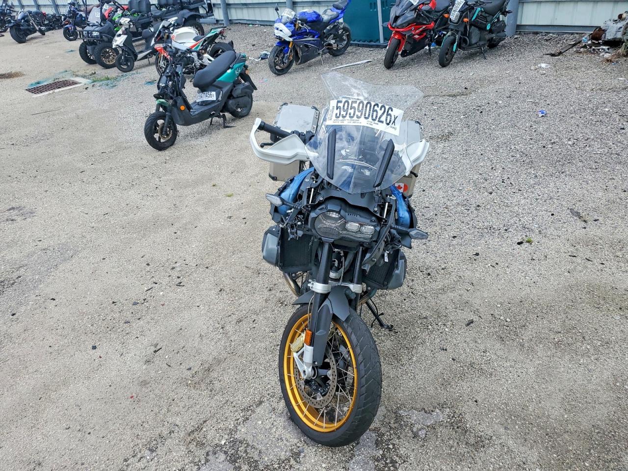 2023 BMW MOTORCYCLE