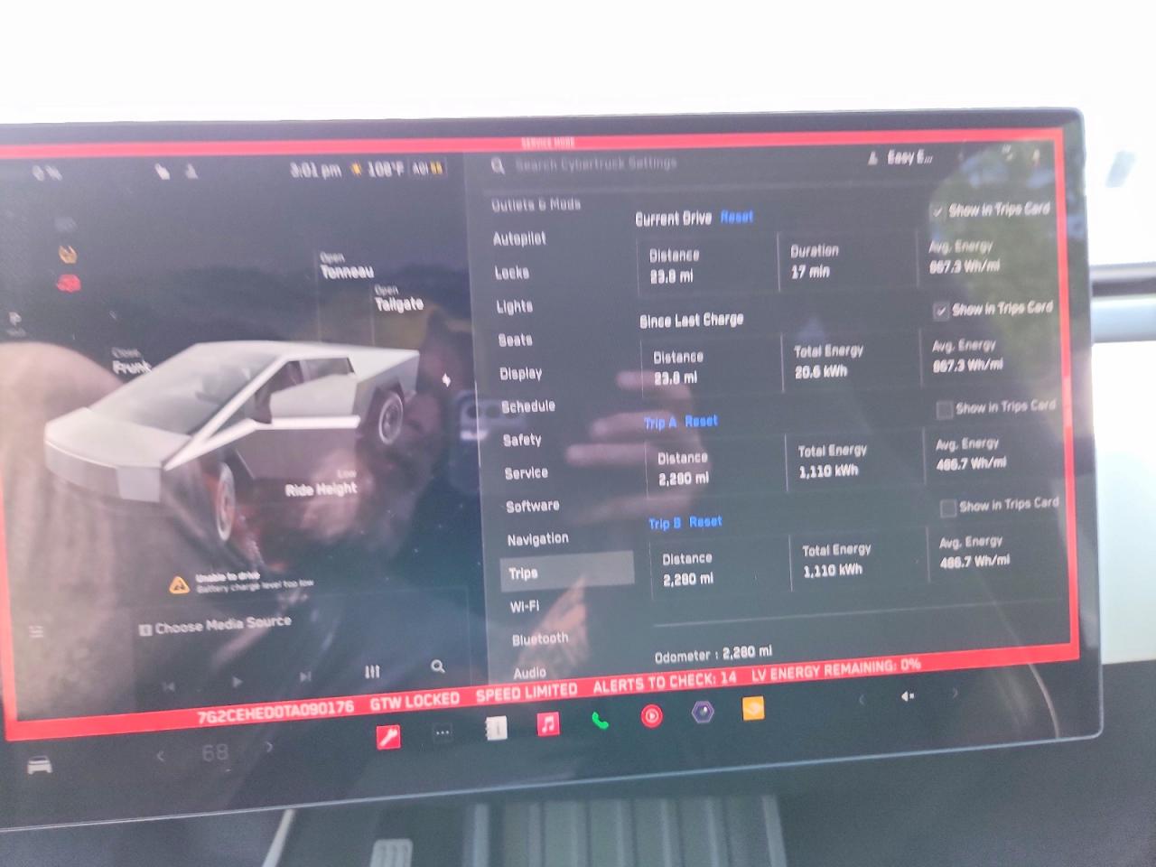 2026 TESLA CYBERTRUCK
