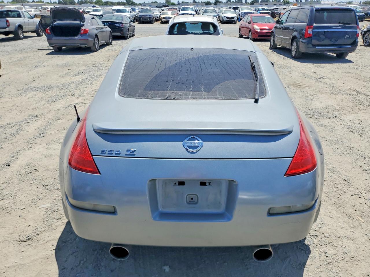 2004 NISSAN 350Z
