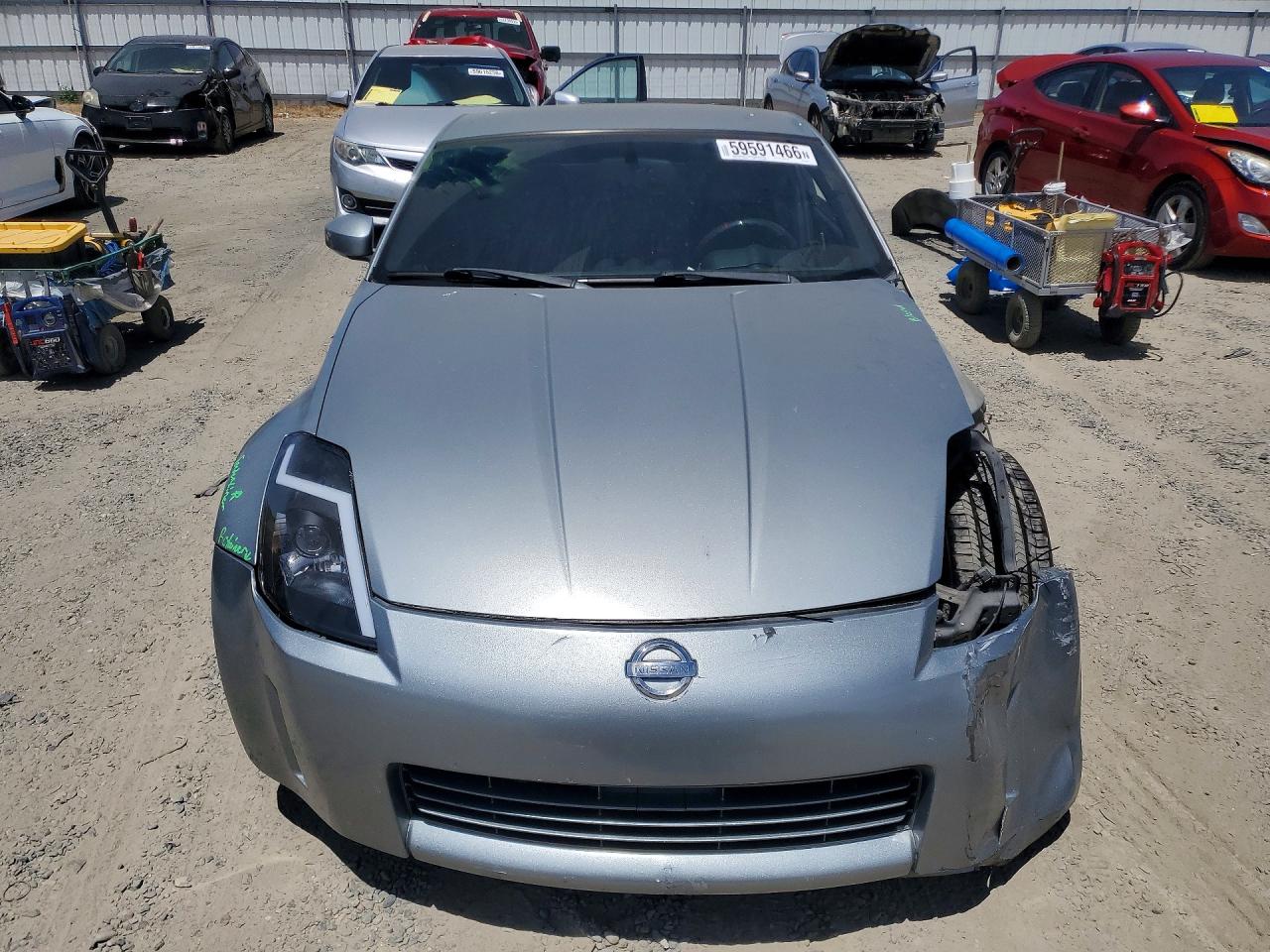 2004 NISSAN 350Z