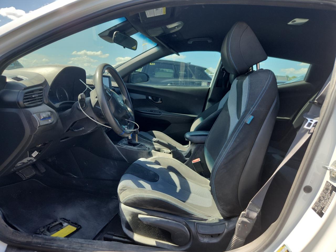 2020 HYUNDAI VELOSTER