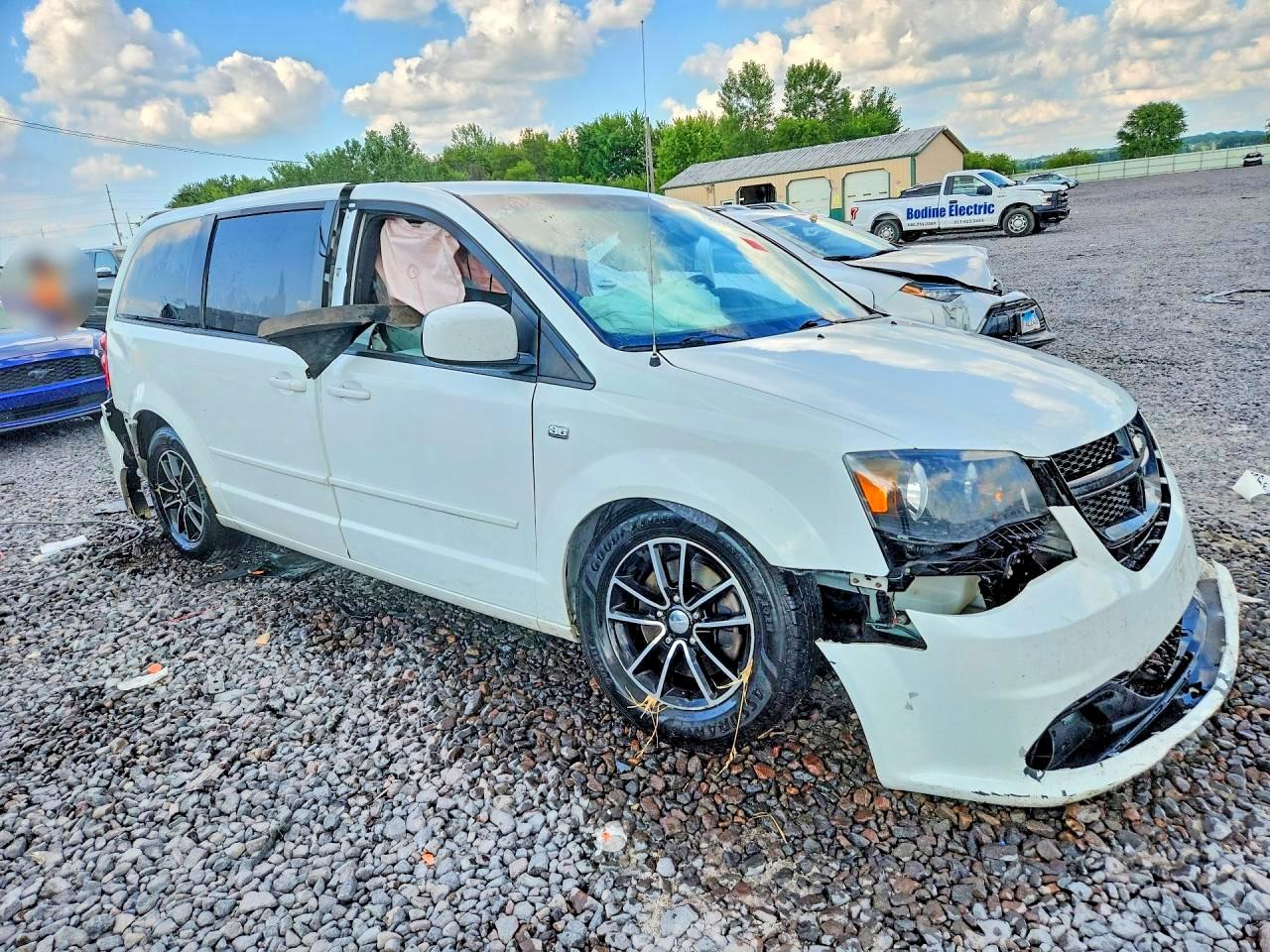 2014 DODGE CARAVAN