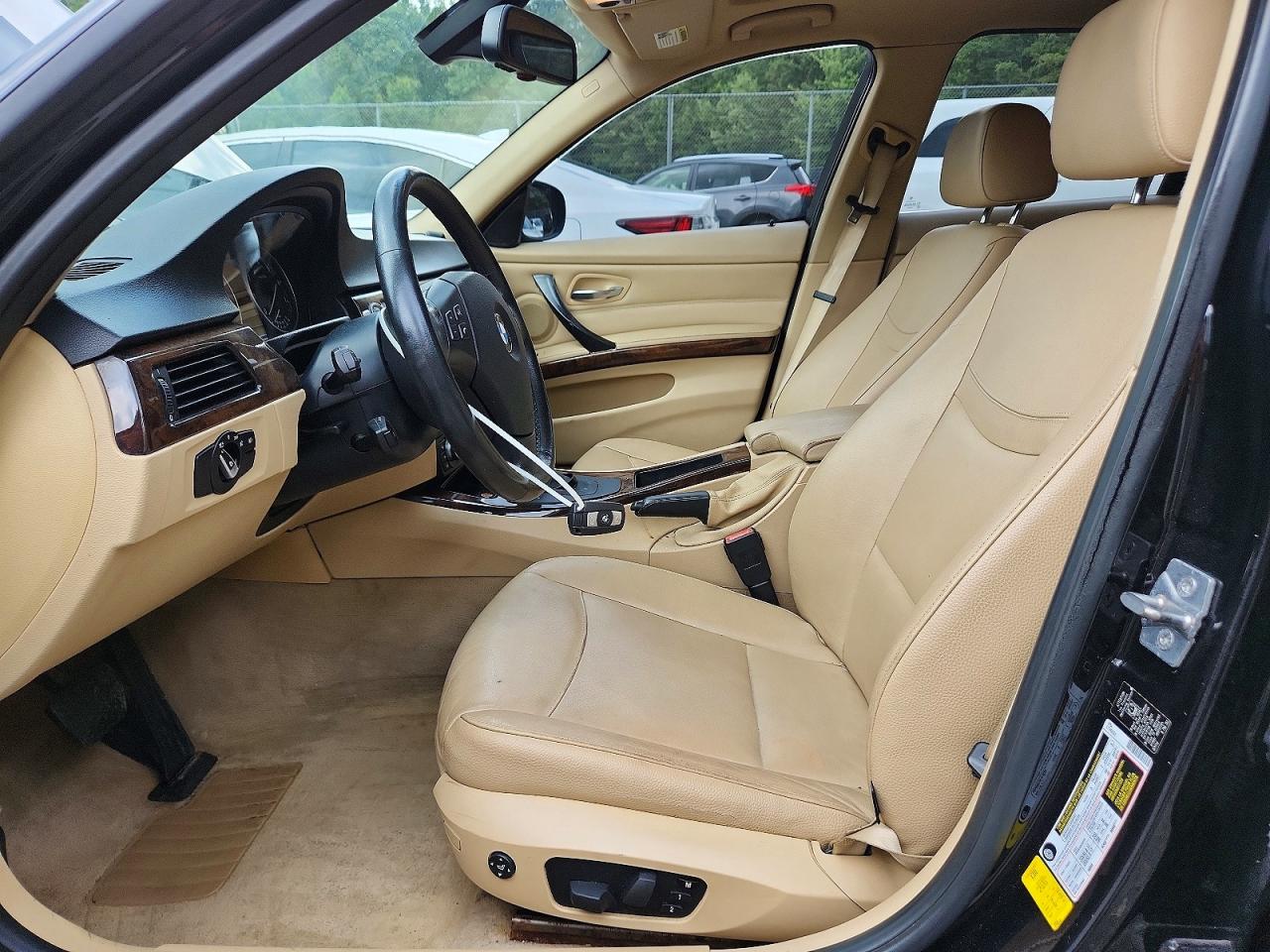 2011 BMW 3 SERIES