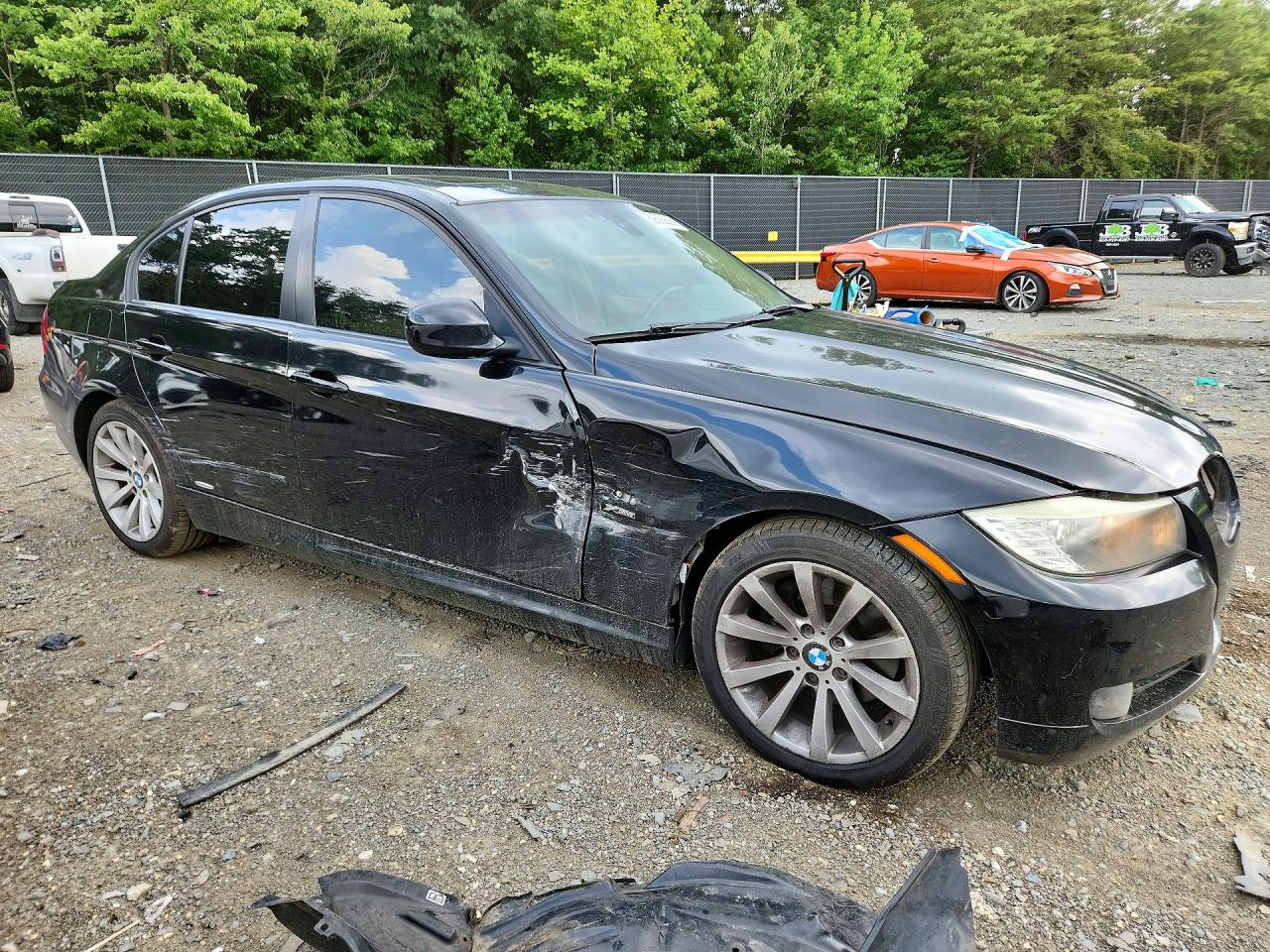 2011 BMW 3 SERIES