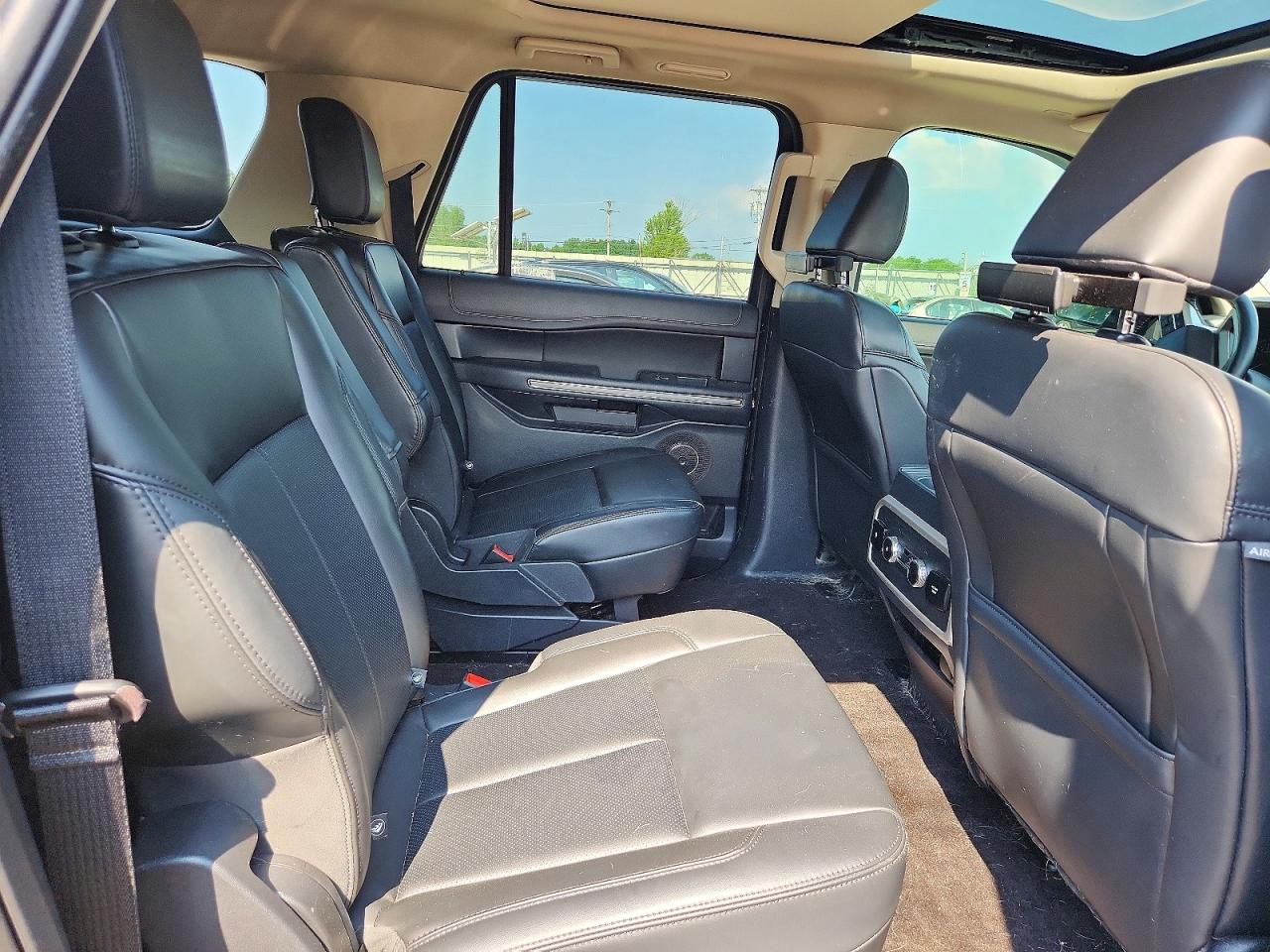 2022 FORD EXPEDITION
