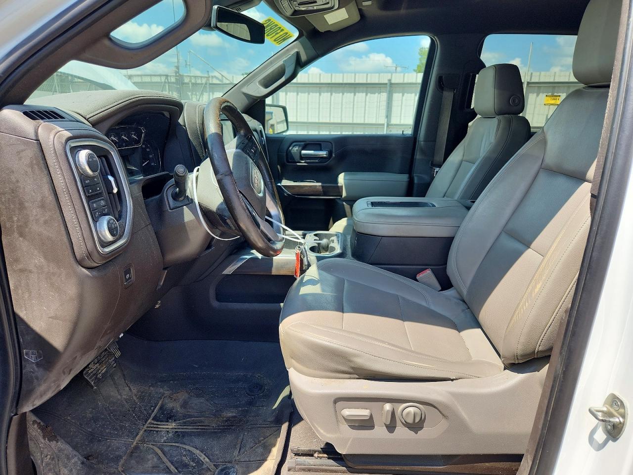 2020 GMC SIERRA