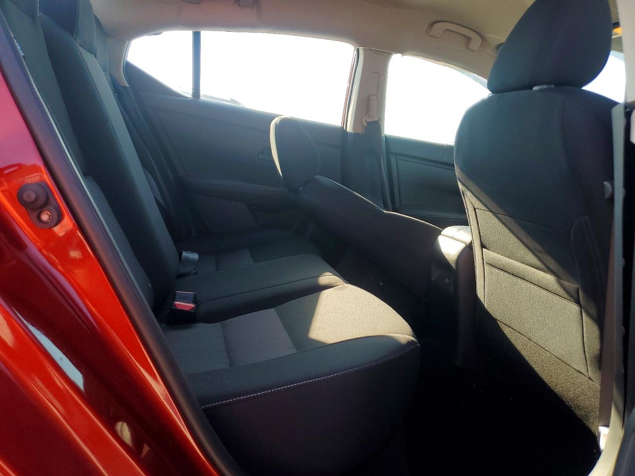 2025 NISSAN SENTRA