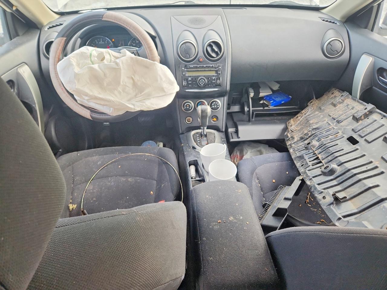 2011 NISSAN ROGUE