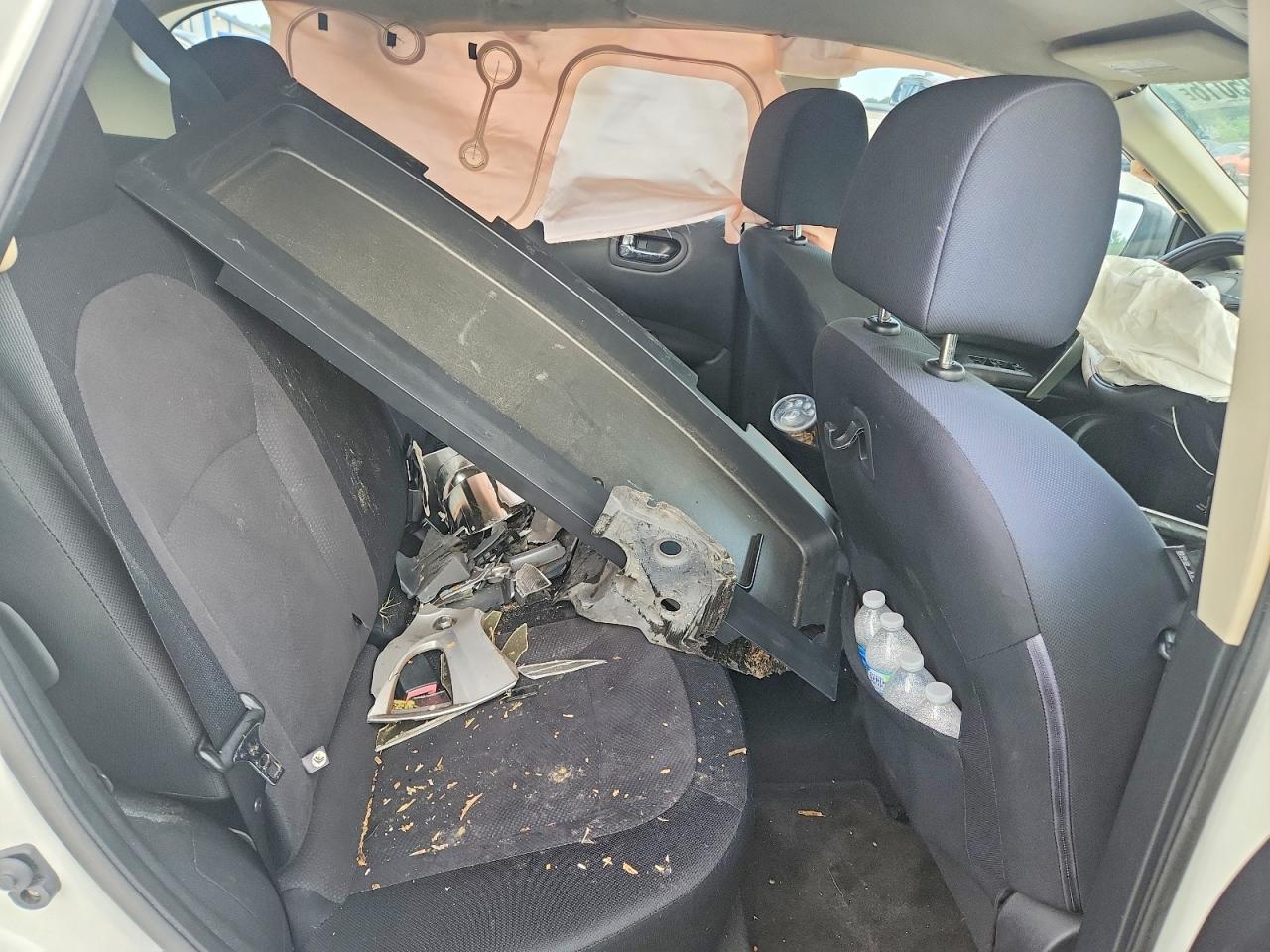 2011 NISSAN ROGUE