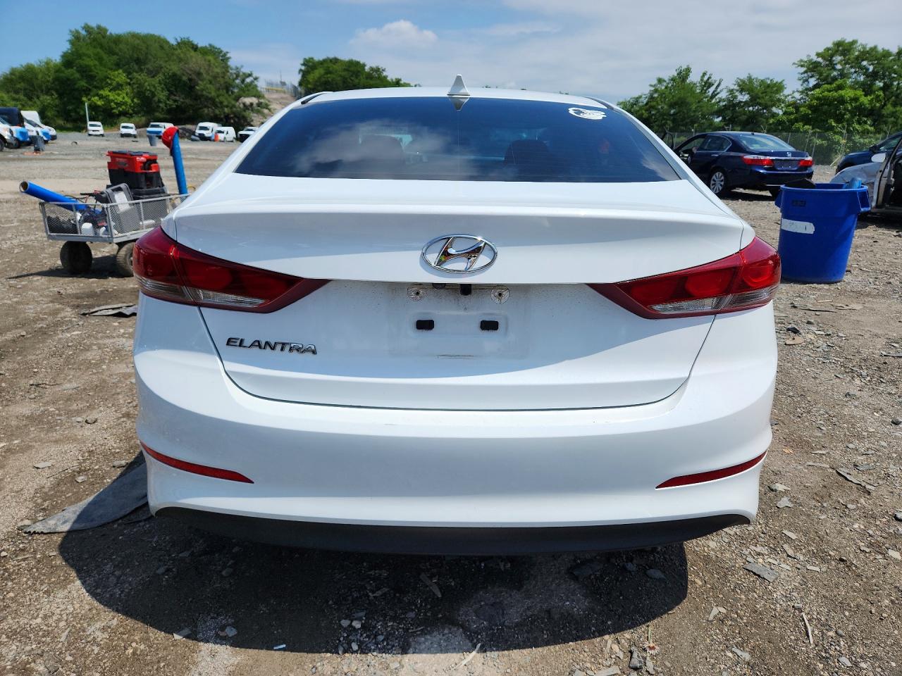 2018 HYUNDAI ELANTRA
