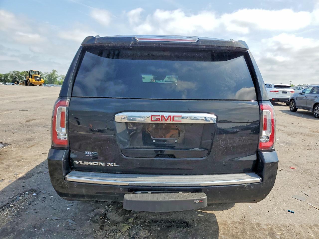 2015 GMC YUKON