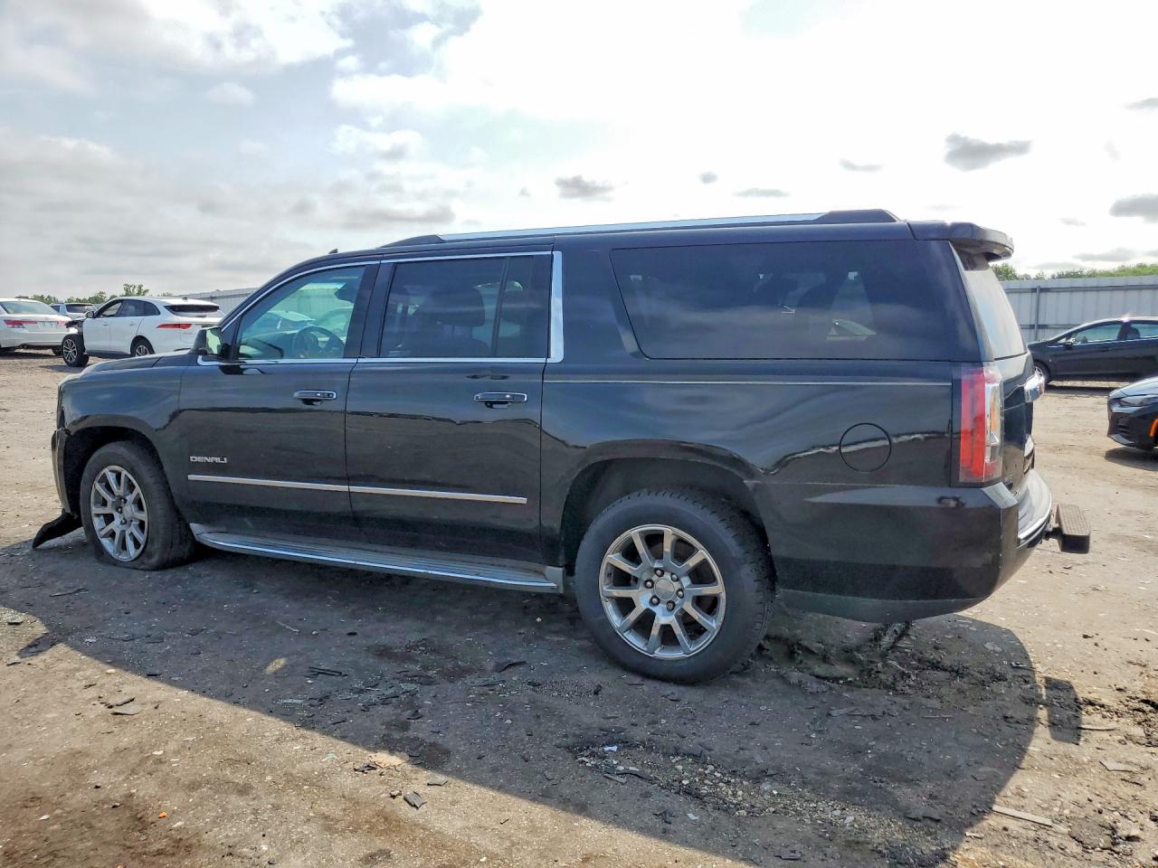 2015 GMC YUKON