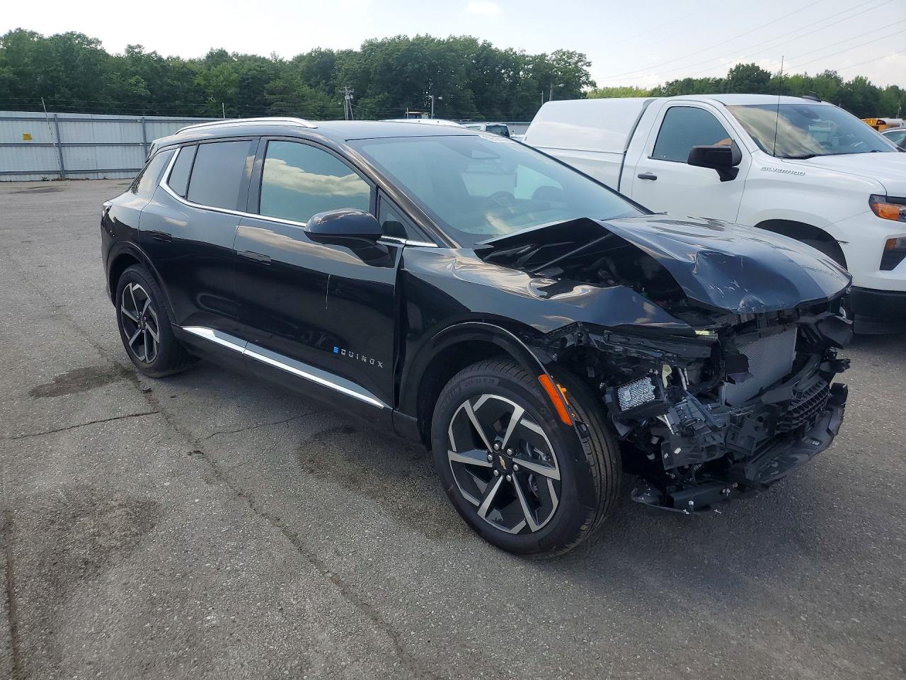 2025 CHEVROLET EQUINOX