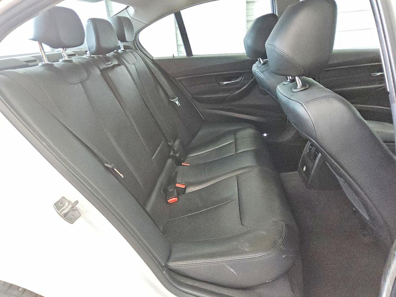 2017 BMW 3 SERIES