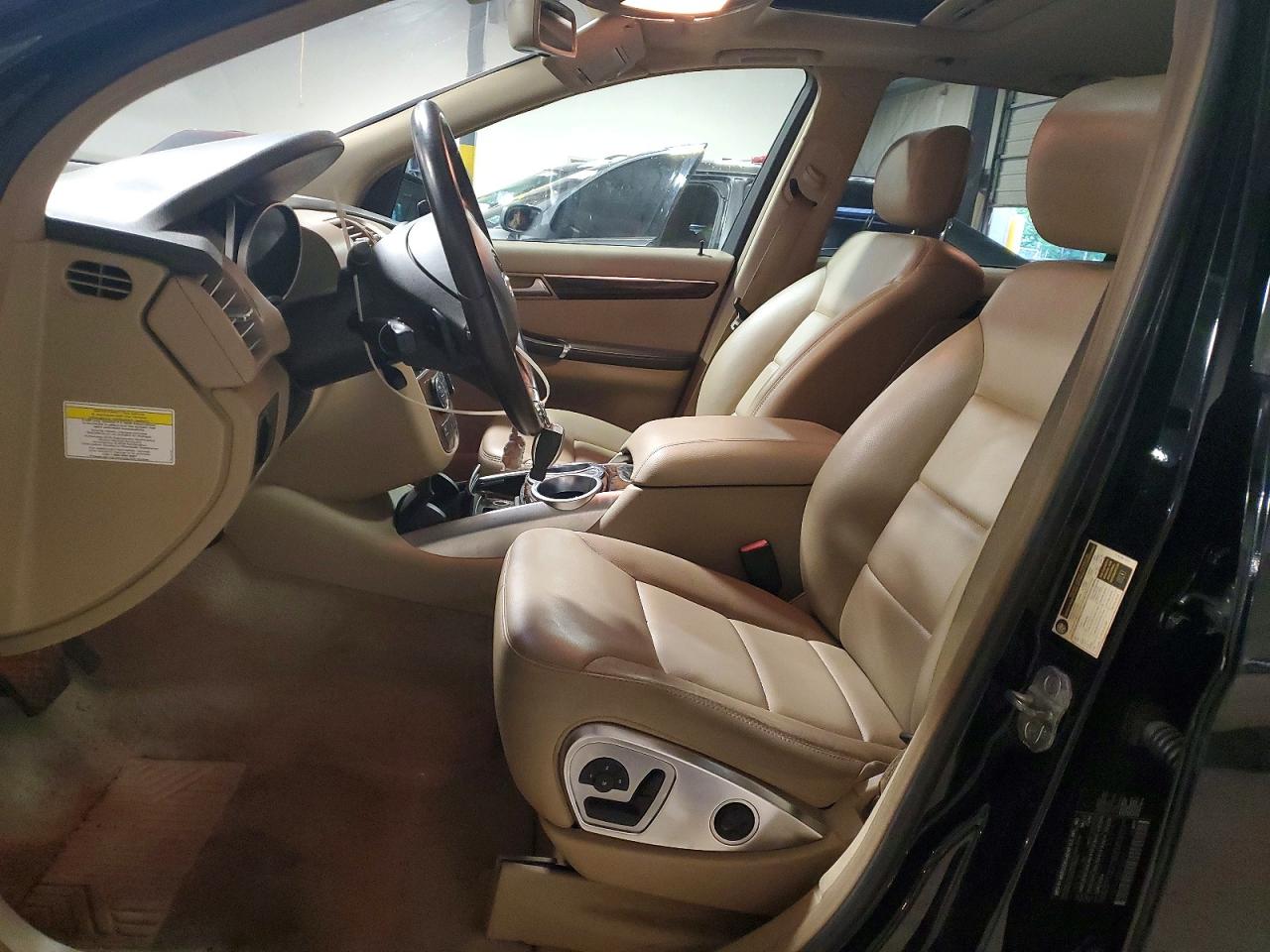 2011 MERCEDES-BENZ R-CLASS