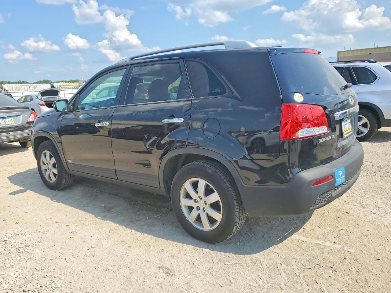 2011 KIA SORENTO