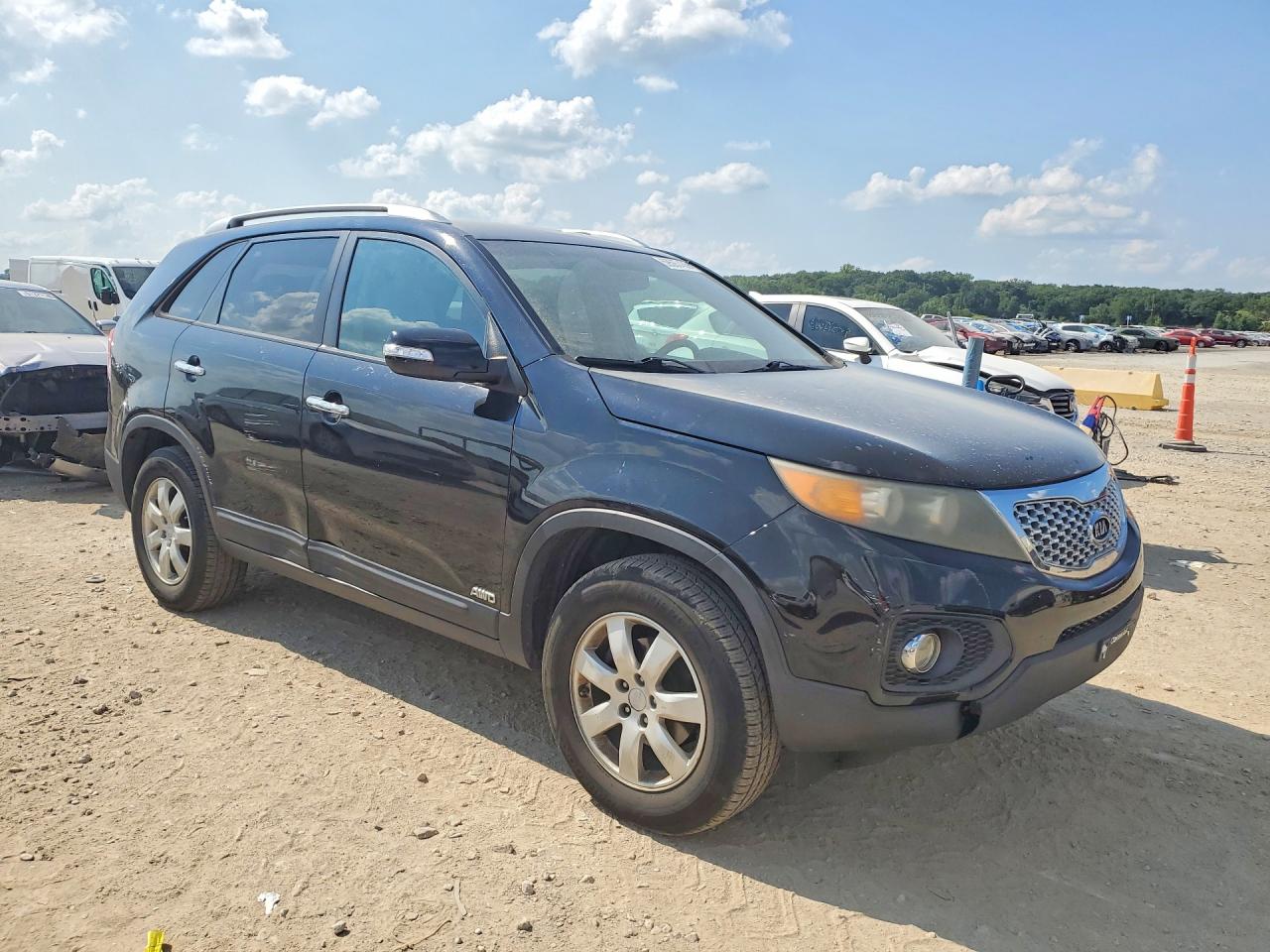 2011 KIA SORENTO