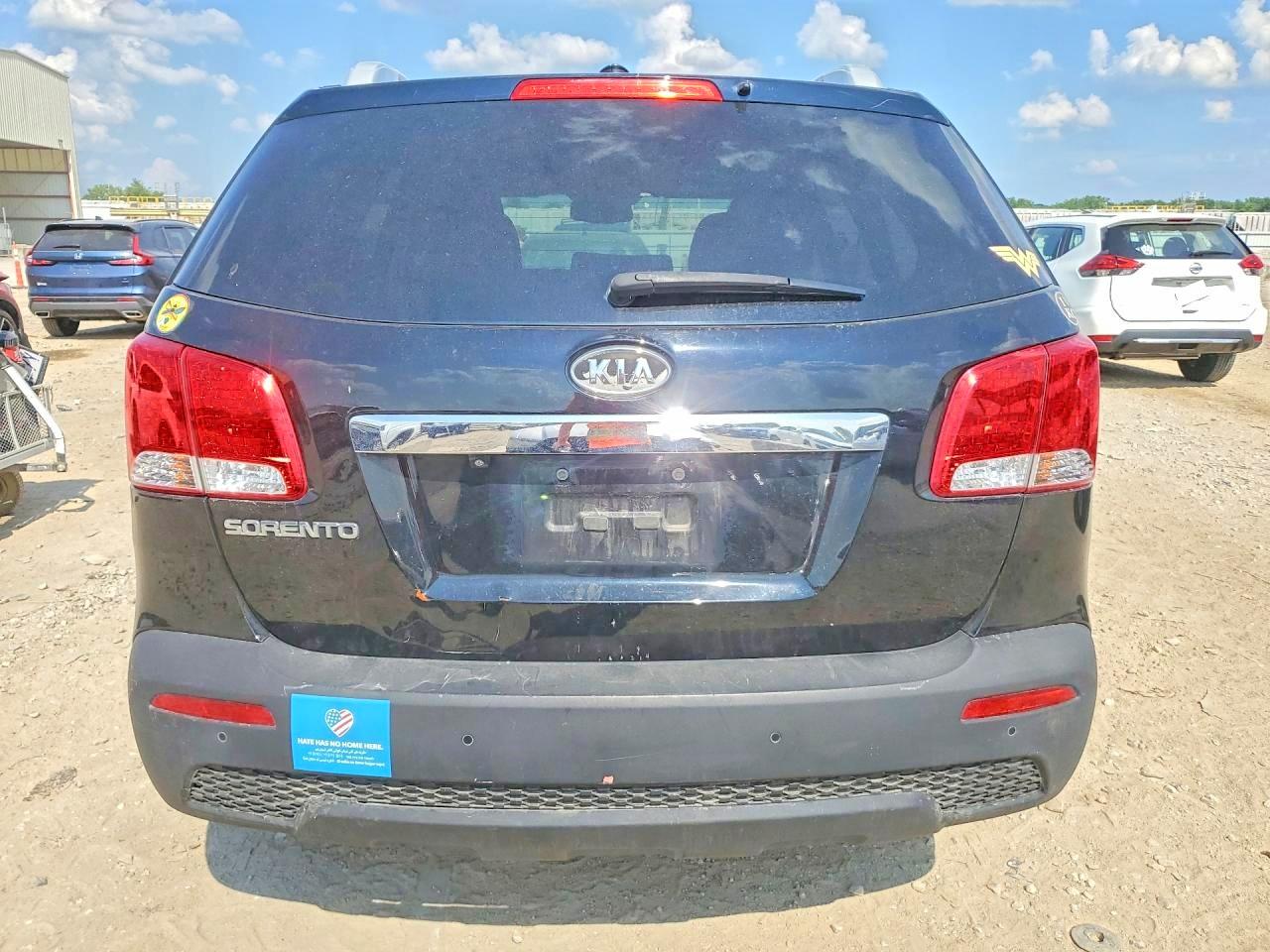 2011 KIA SORENTO