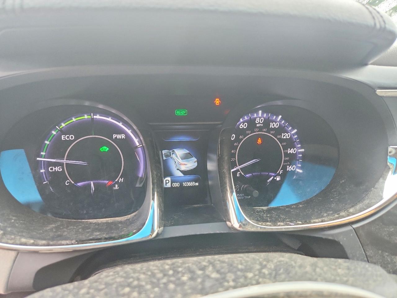 2013 TOYOTA AVALON