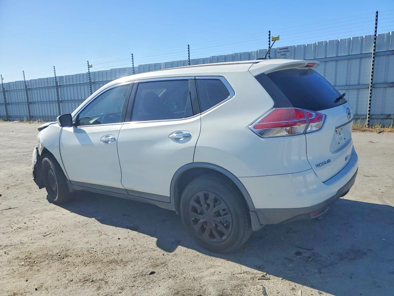 2016 NISSAN ROGUE