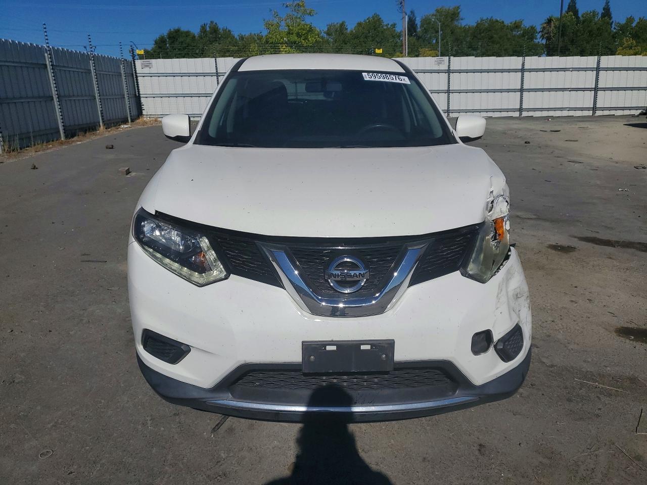 2016 NISSAN ROGUE