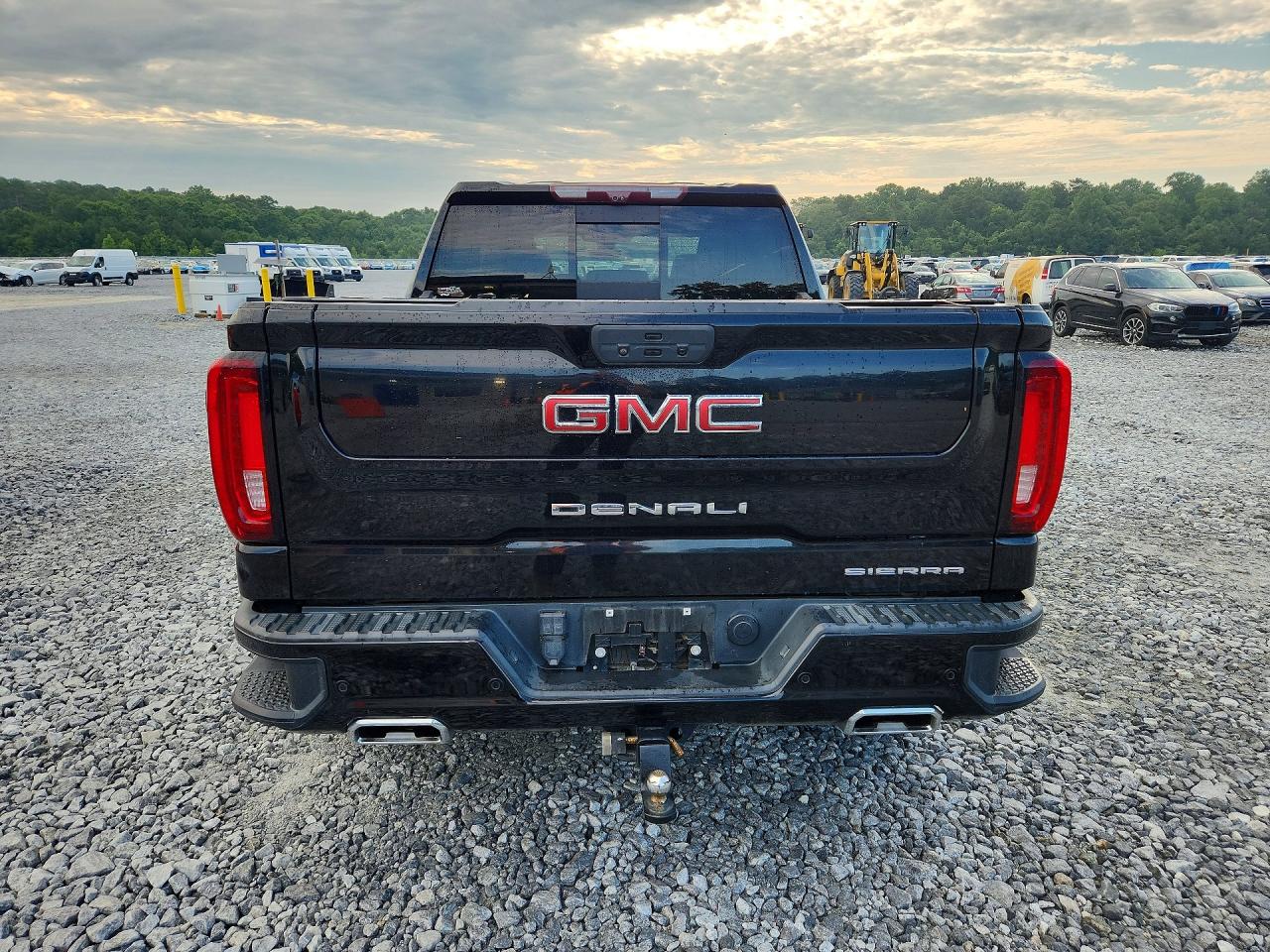 2021 GMC SIERRA