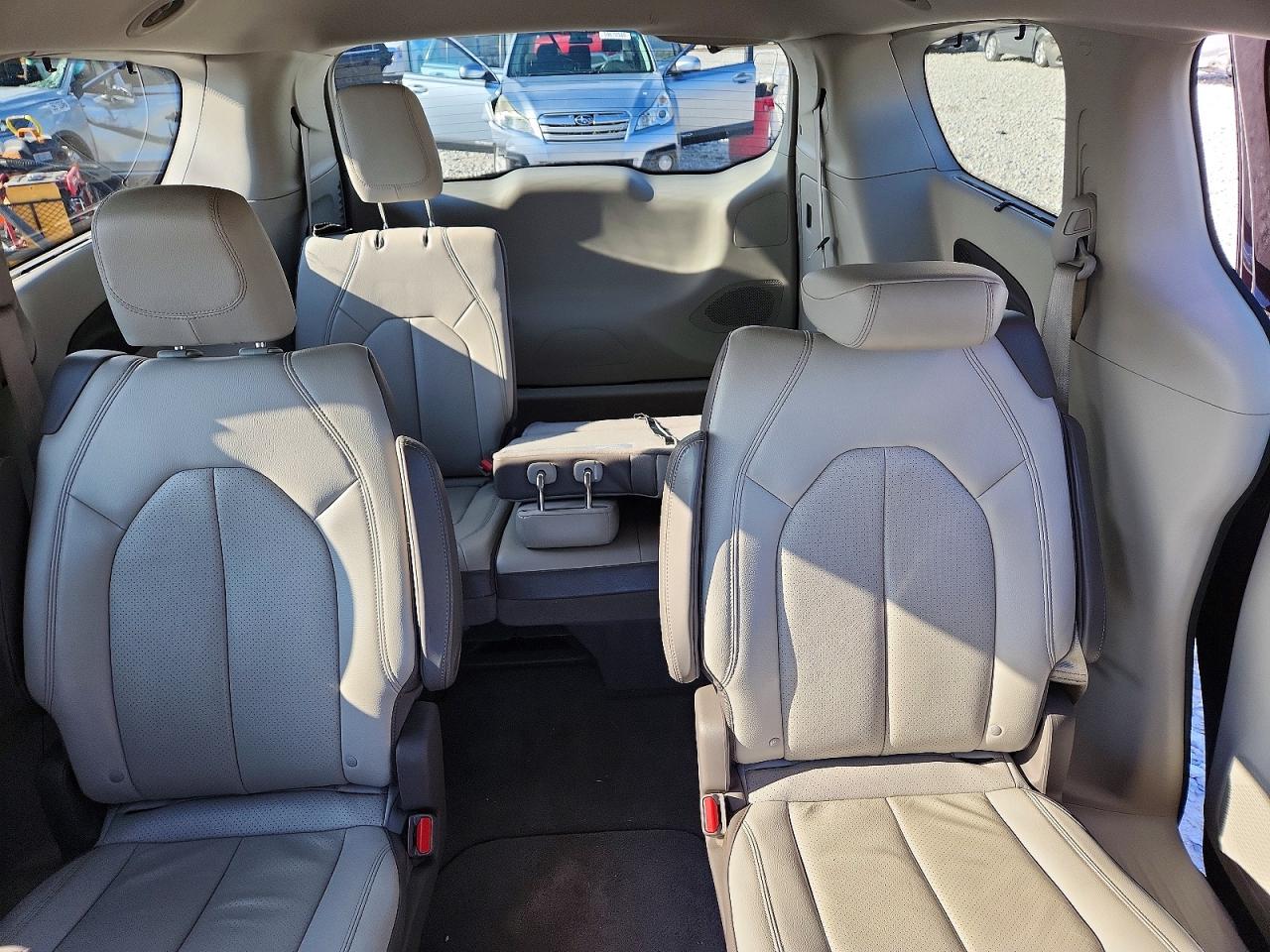 2017 CHRYSLER PACIFICA