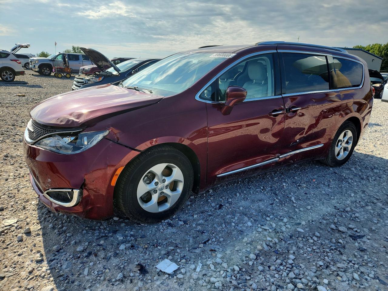 2017 CHRYSLER PACIFICA